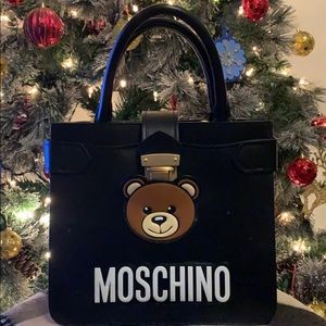 **SOLD**Moschino crossbody handbag